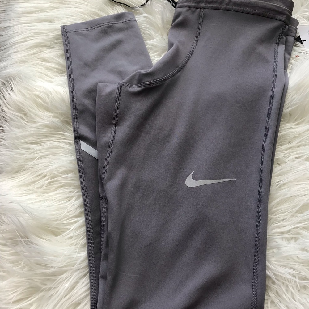 NEW Men’s Reflective Trim Nike running Spandex